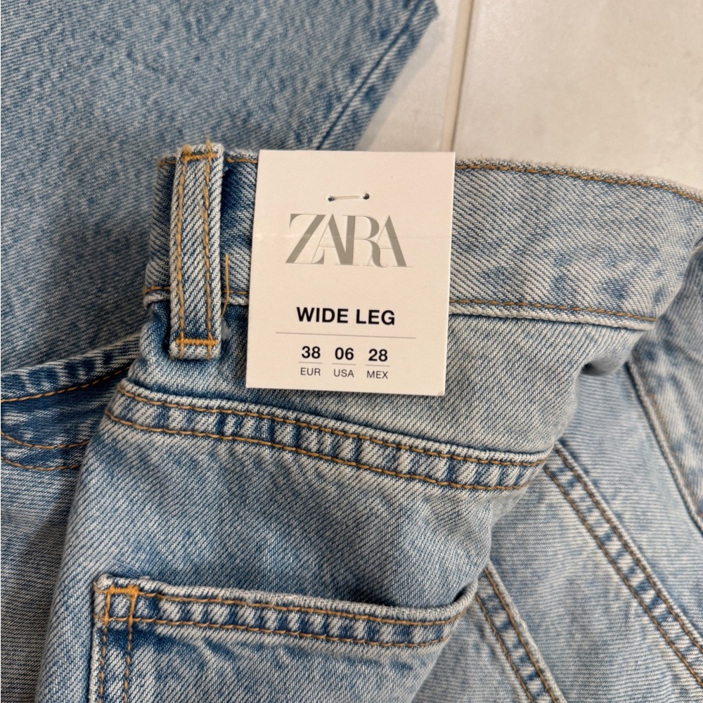 NWT Zara High-Rise Full Length Wide Leg Jeans Size 6